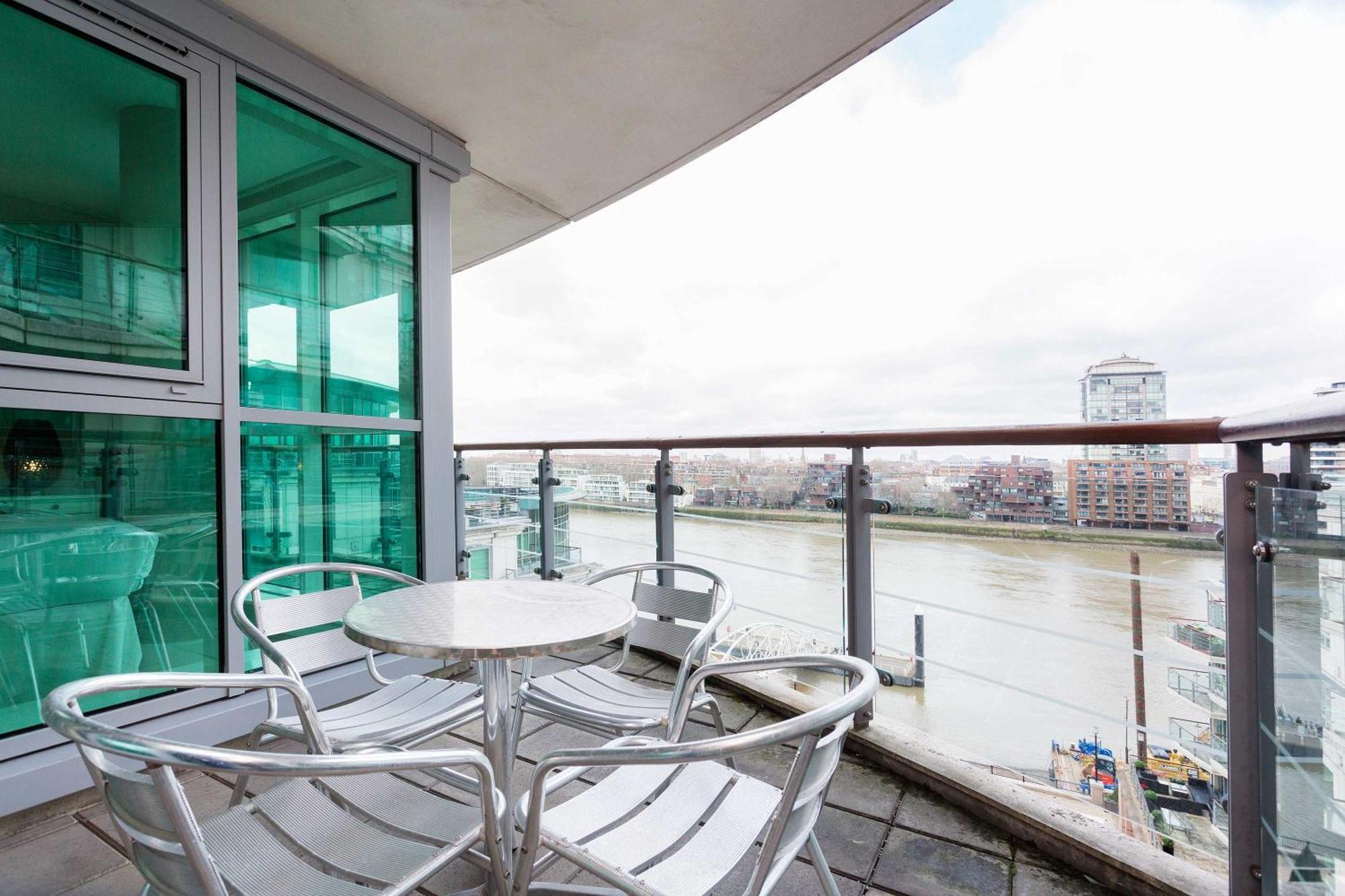 Veeve - River Views From Vauxhall Londres Extérieur photo